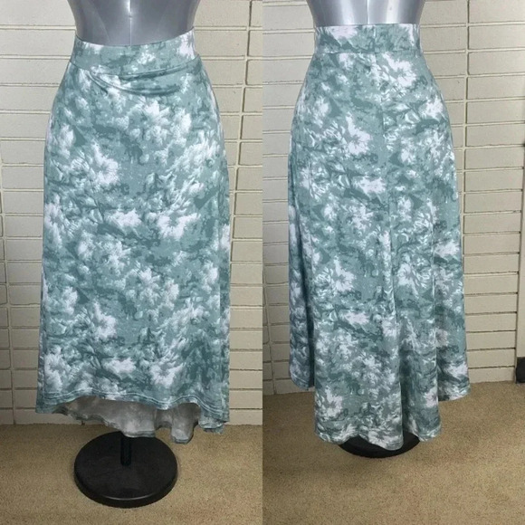 Loose fit midi tie dye teal  white skirt pull on casual elastic waist sz medium - Picture 1 of 11